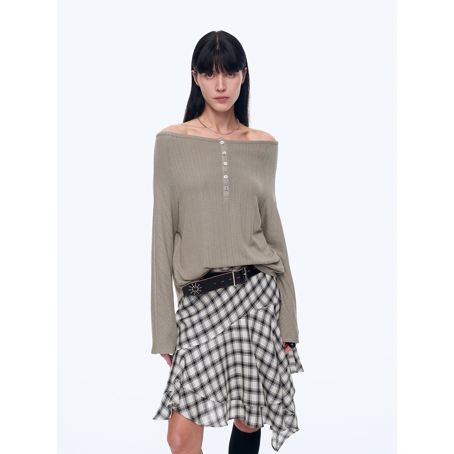 "Fashion Law" Casual One-shoulder Raglan Sleeve T-shirt Top