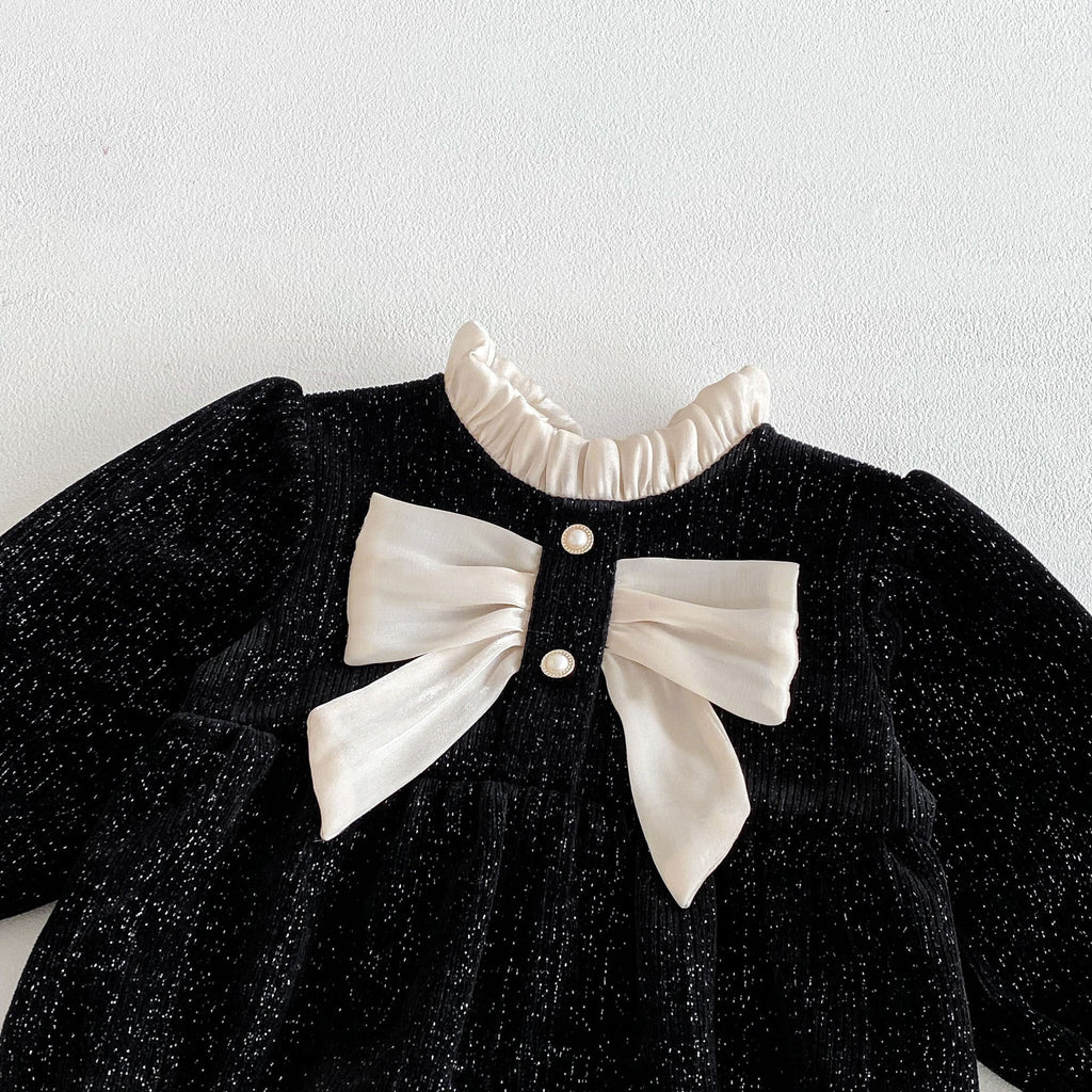 Autumn Arrival Baby Girls Long Sleeves Butterfly-bow Decorated Ruffle Neck Onesies